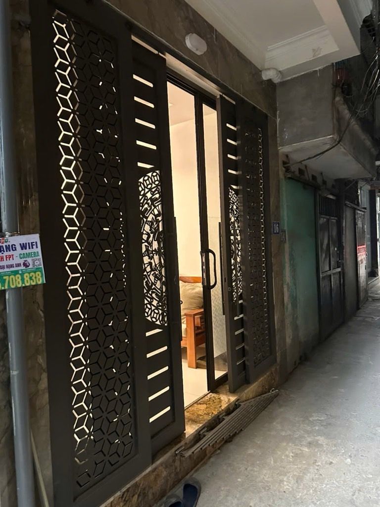 Bán nhà Dương Văn Bé - diện tích 30m2 4 tầng - Nhà mới full nội thất - giá 7,5 tỷ