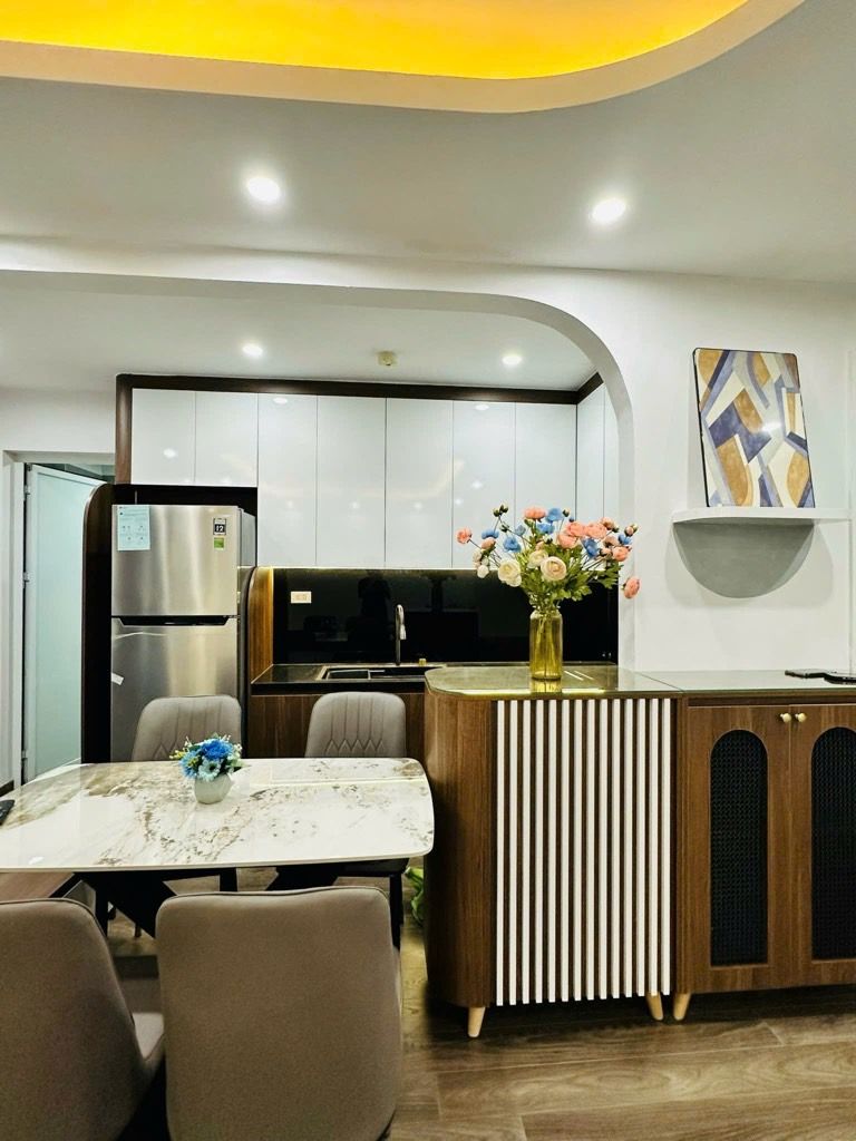 Bán nhà Linh Đàm - diện tích 62,5m2 3 tầng - Căn Hộ Víp - giá 5,5 tỷ