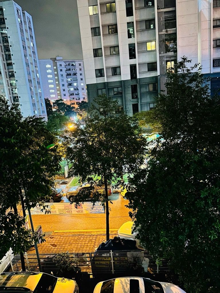 Bán nhà Linh Đàm - diện tích 62,5m2 3 tầng - Căn Hộ Víp - giá 5,5 tỷ