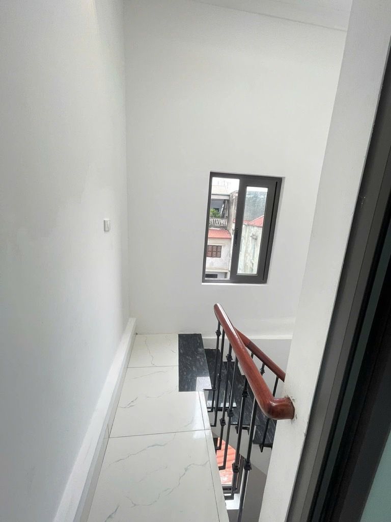 Bán nhà Tam Trinh - diện tích 26,7m2 5 tầng - Sổ đỏ nở hậu, chính chủ - giá 7,5 tỷ