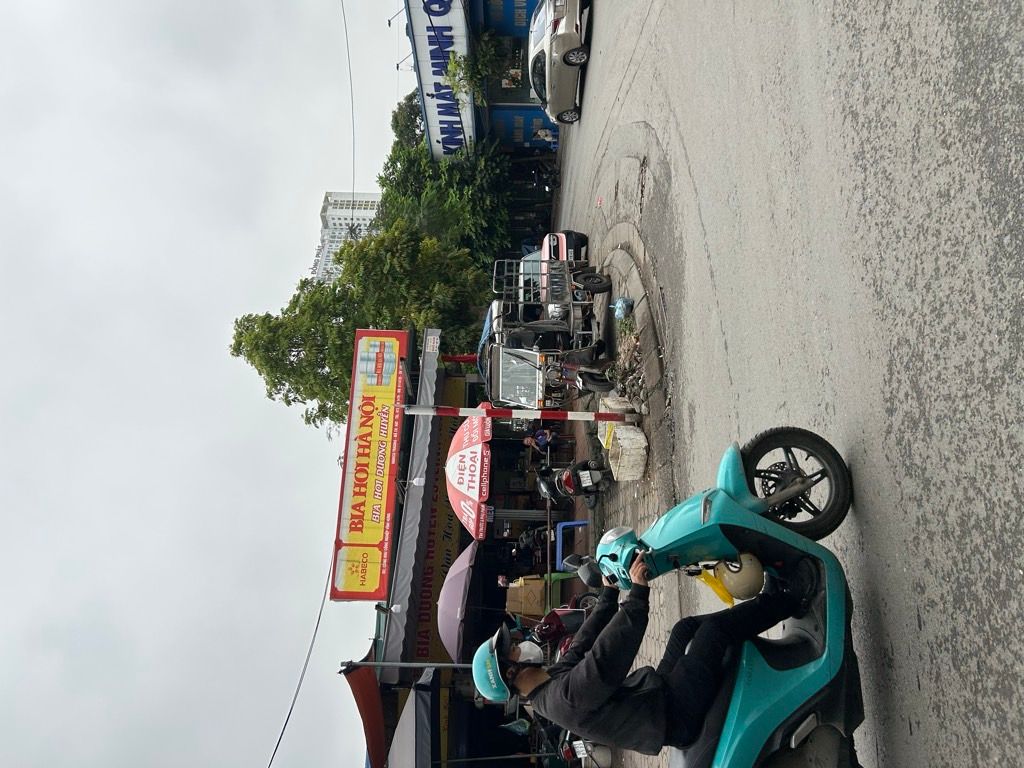 Bán nhà Lĩnh Nam - diện tích 106.8m2 1 tầng - Mặt phố kinh doanh - giá 19 tỷ