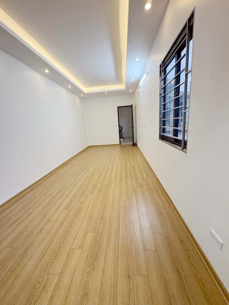 Bán nhà Nam Dư - diện tích 36m2 5 tầng - Lô góc thoáng sáng - giá 7,35 tỷ