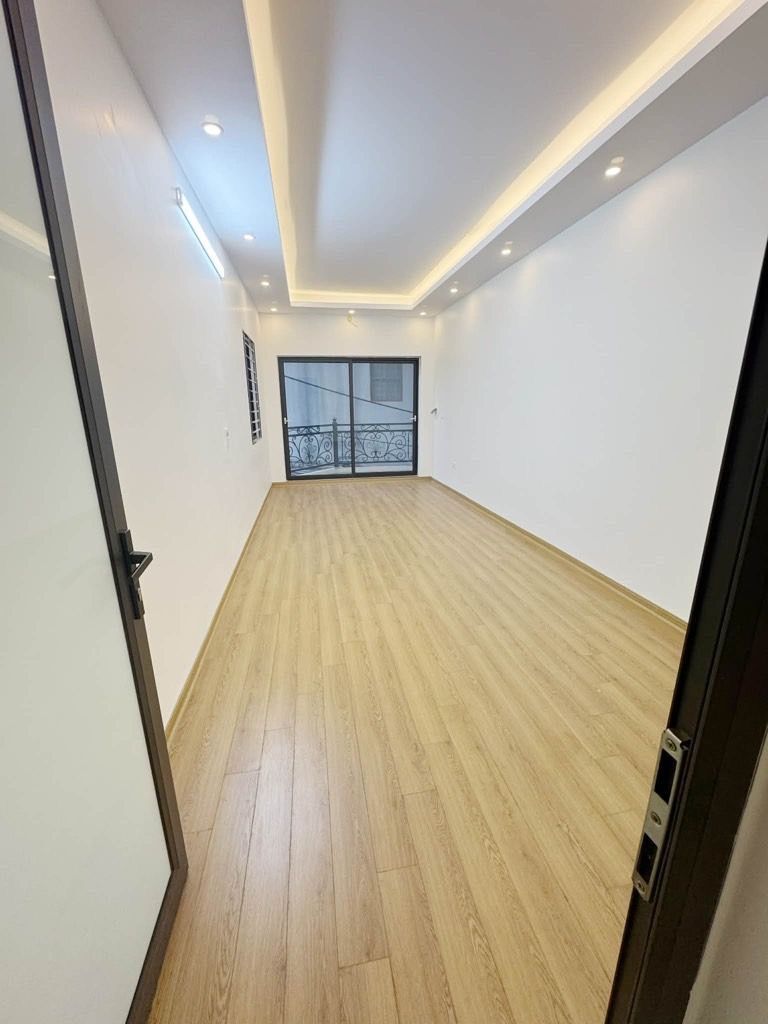 Bán nhà Nam Dư - diện tích 36m2 5 tầng - Lô góc thoáng sáng - giá 7,35 tỷ