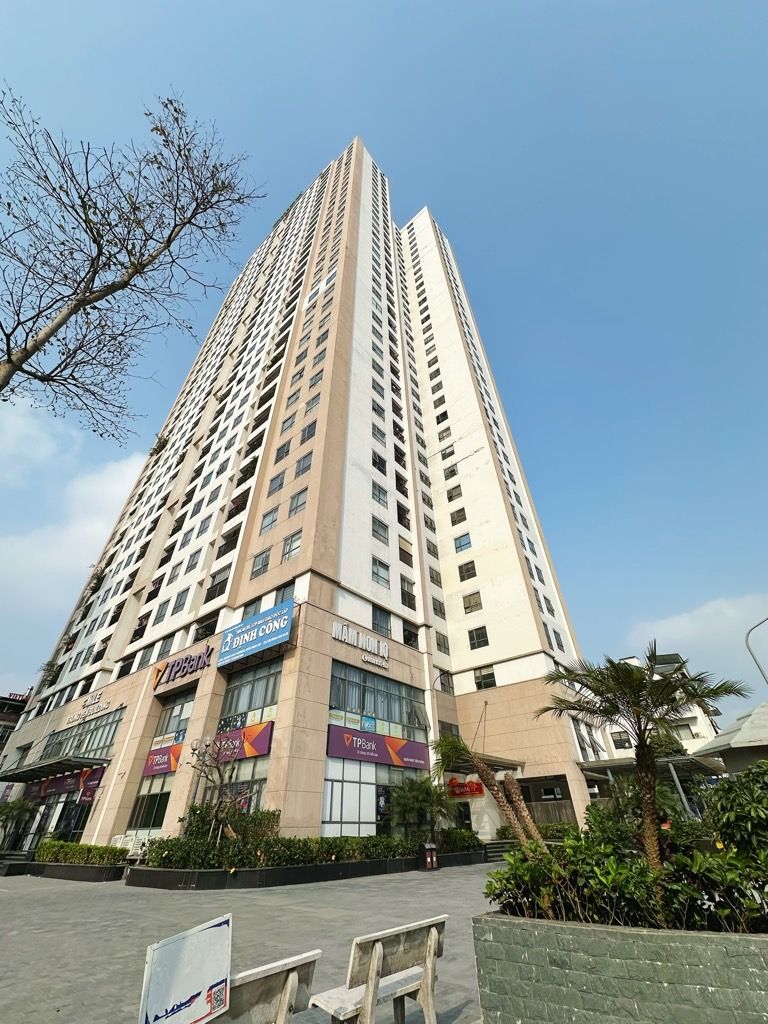 Bán nhà Nguyễn Cảnh Dị - diện tích 75m2 35 tầng - Căn hộ trong mơ tại Smile Building - giá 8,25 tỷ