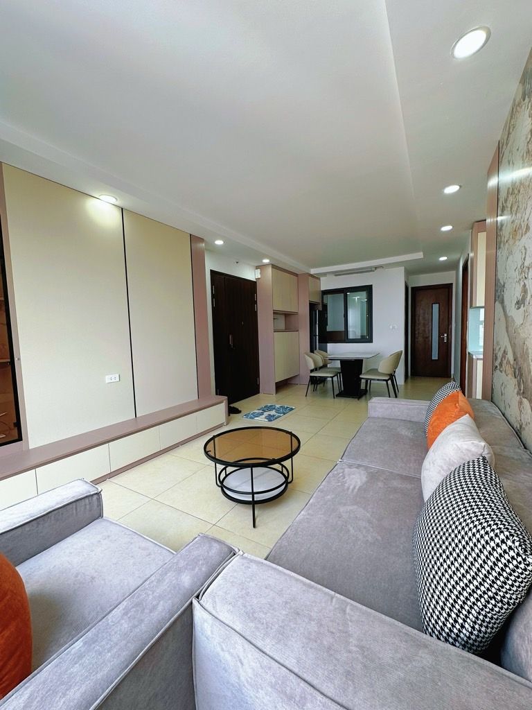 Bán nhà Nguyễn Cảnh Dị - diện tích 75m2 35 tầng - Căn hộ trong mơ tại Smile Building - giá 8,25 tỷ