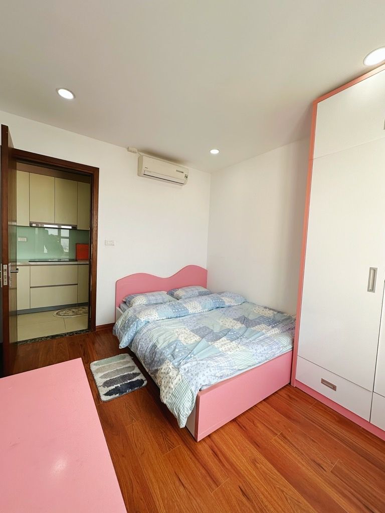 Bán nhà Nguyễn Cảnh Dị - diện tích 75m2 35 tầng - Căn hộ trong mơ tại Smile Building - giá 8,25 tỷ