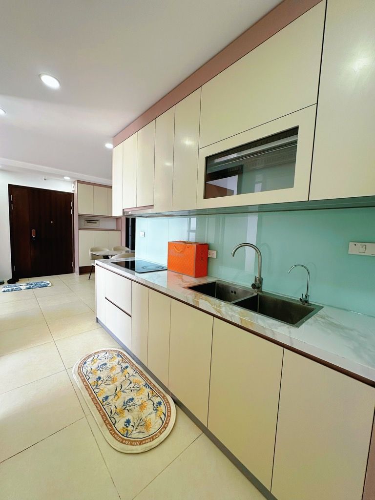 Bán nhà Nguyễn Cảnh Dị - diện tích 75m2 35 tầng - Căn hộ trong mơ tại Smile Building - giá 8,25 tỷ