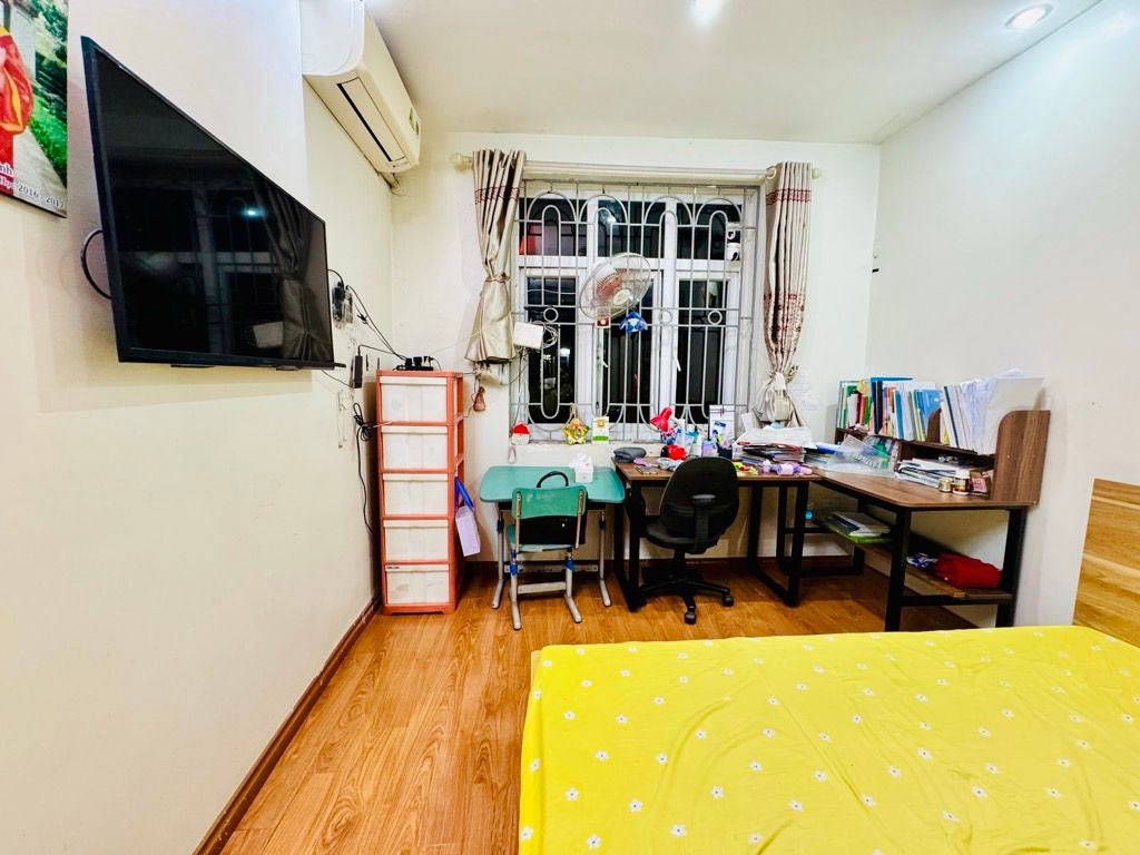 Bán nhà Nam Dư - diện tích 30m2 5 tầng - gần ô tô - giá 6,5 tỷ