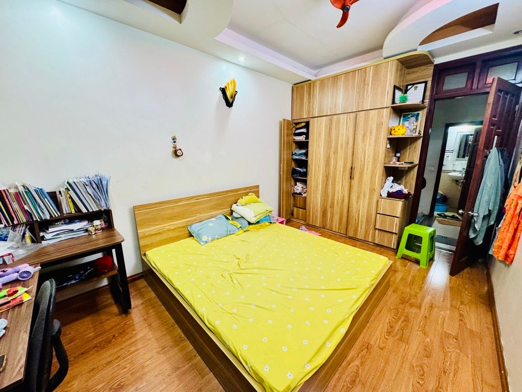 Bán nhà Nam Dư - diện tích 30m2 5 tầng - gần ô tô - giá 6,5 tỷ