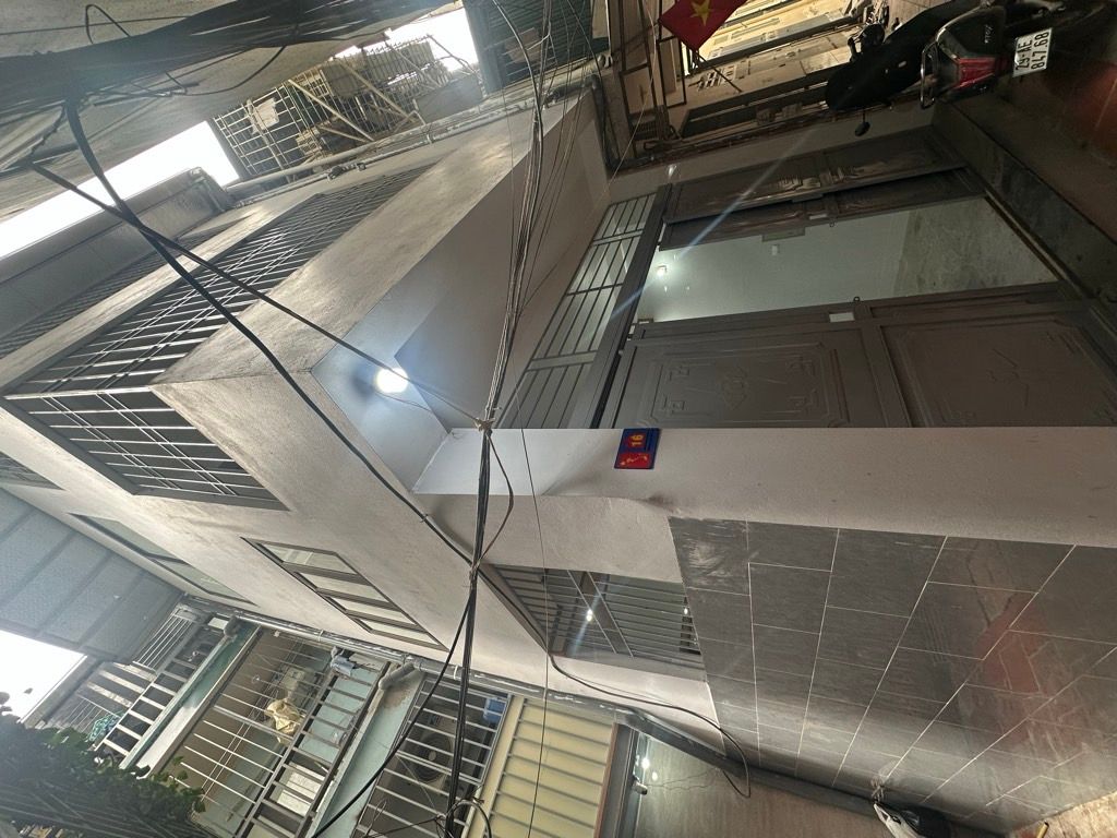 Bán nhà Lê Trọng Tấn - diện tích 76m2 4 tầng - Lô góc thoáng sáng - giá 8,1 tỷ