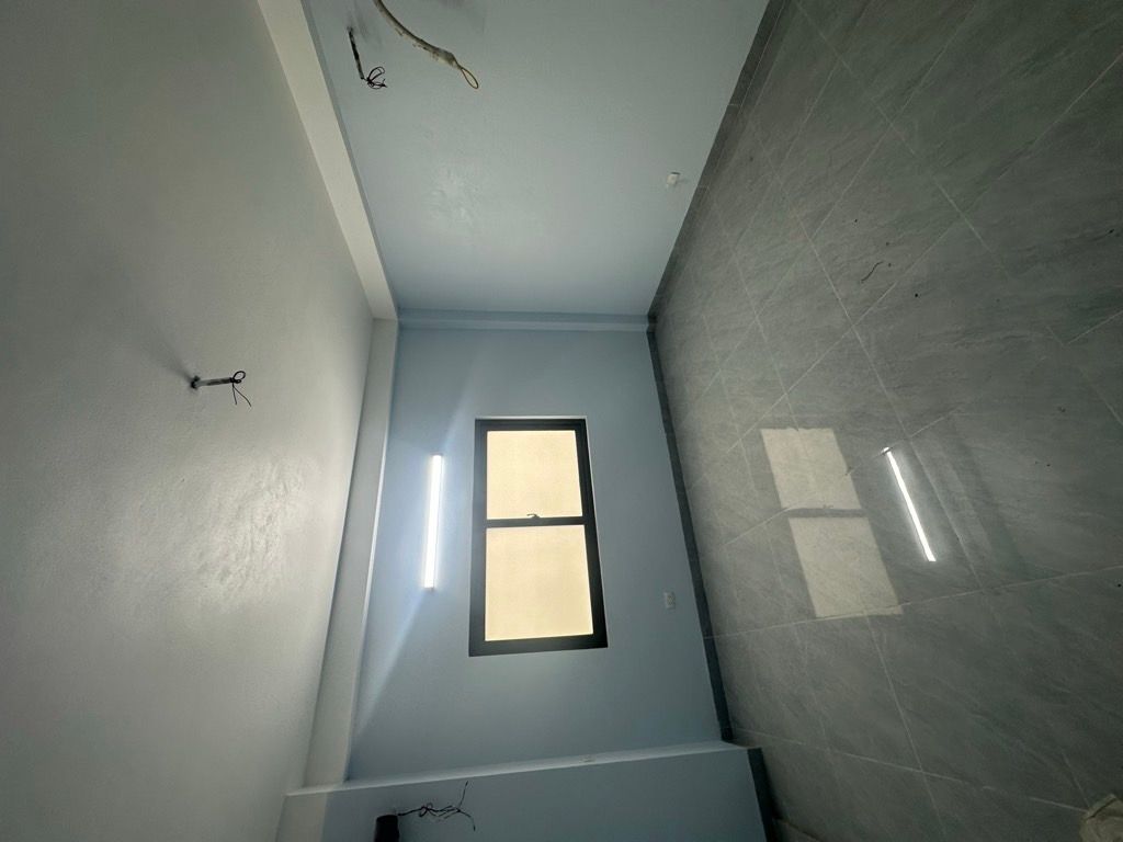 Bán nhà Lê Trọng Tấn - diện tích 76m2 4 tầng - Lô góc thoáng sáng - giá 8,1 tỷ