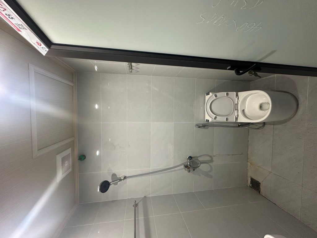 Bán nhà Lê Trọng Tấn - diện tích 76m2 4 tầng - Lô góc thoáng sáng - giá 8,1 tỷ