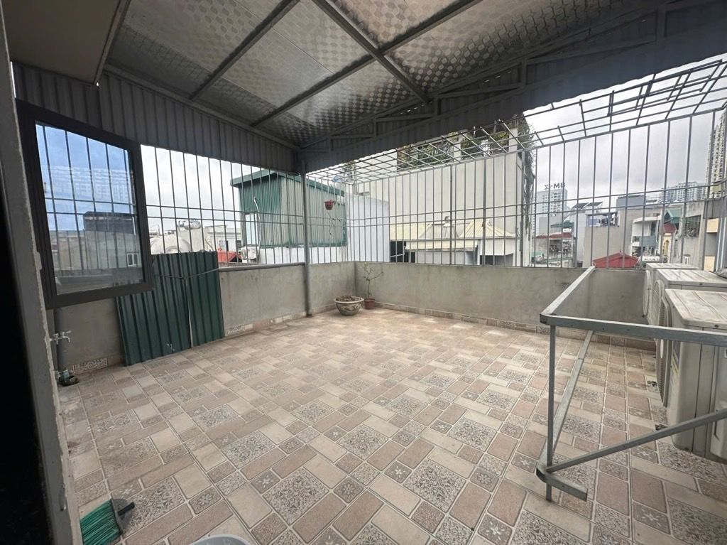 Bán nhà Dương Văn Bé - diện tích 42.2m2 5 tầng - Lô góc - giá 11,5 tỷ