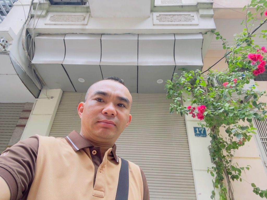 Bán nhà Đền Lừ 1 - diện tích 30m2 5 tầng - ô tô tránh - giá 13,7 tỷ