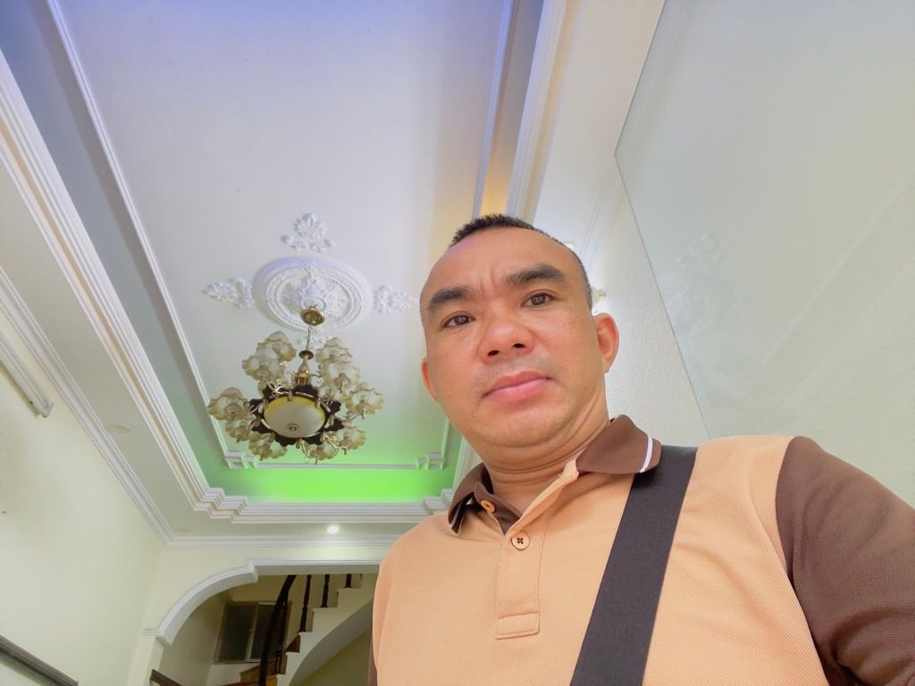 Bán nhà Đền Lừ 1 - diện tích 30m2 5 tầng - ô tô tránh - giá 13,7 tỷ