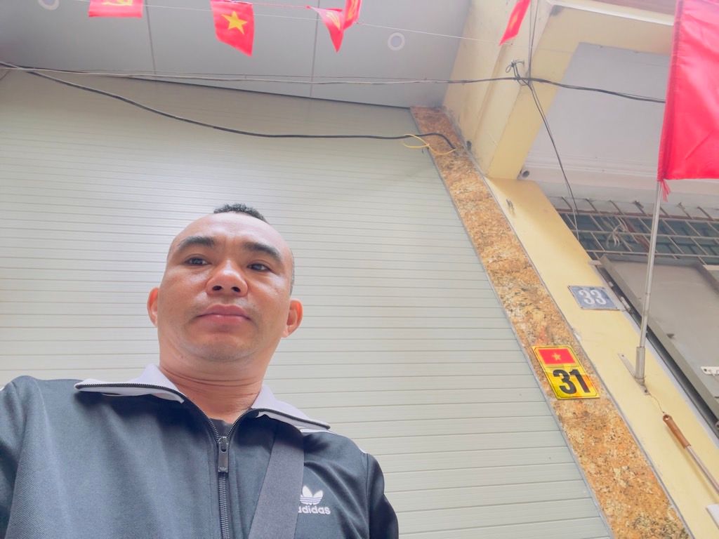 Bán nhà Vũ Tông Phan - diện tích 40m2 6 tầng - Gara ô tô, ô chờ thang máy - giá 10 tỷ