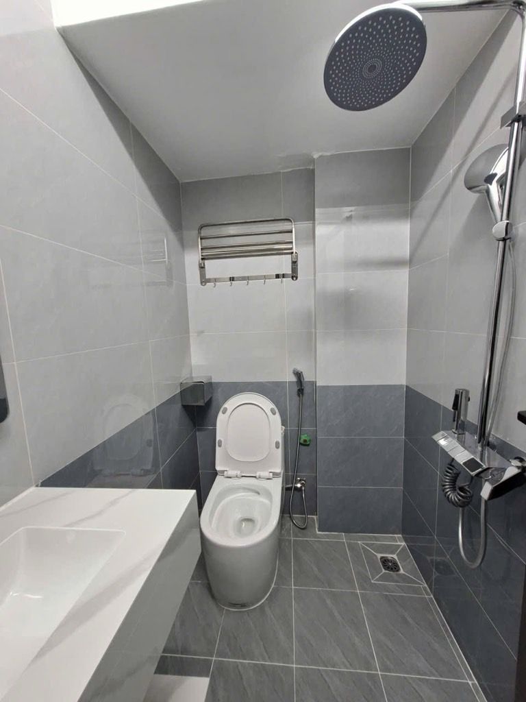 Bán nhà Vũ Tông Phan - diện tích 40m2 6 tầng - Gara ô tô, ô chờ thang máy - giá 10 tỷ