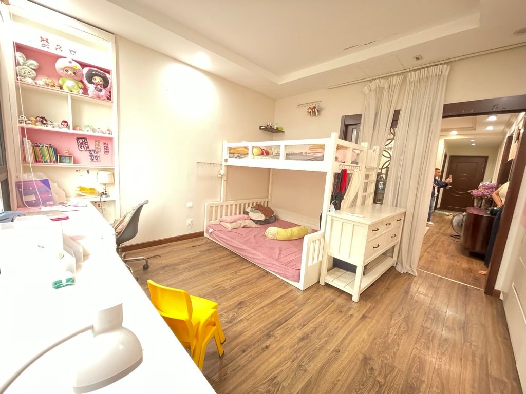 Bán nhà Minh Khai - diện tích 76,1m2 5 tầng - Cực hiếm - giá 9,8 tỷ