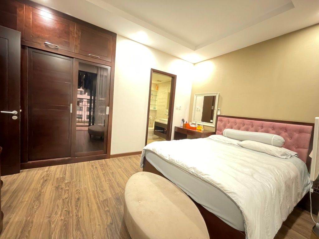 Bán nhà Minh Khai - diện tích 76,1m2 5 tầng - Cực hiếm - giá 9,8 tỷ