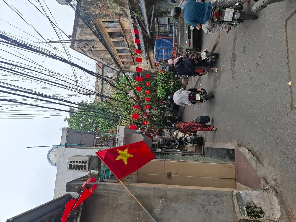 Bán nhà Trương Định - diện tích 15,5m2 1,5 tầng - Tập thể ngõ 396, gần phố - giá 1,5 tỷ