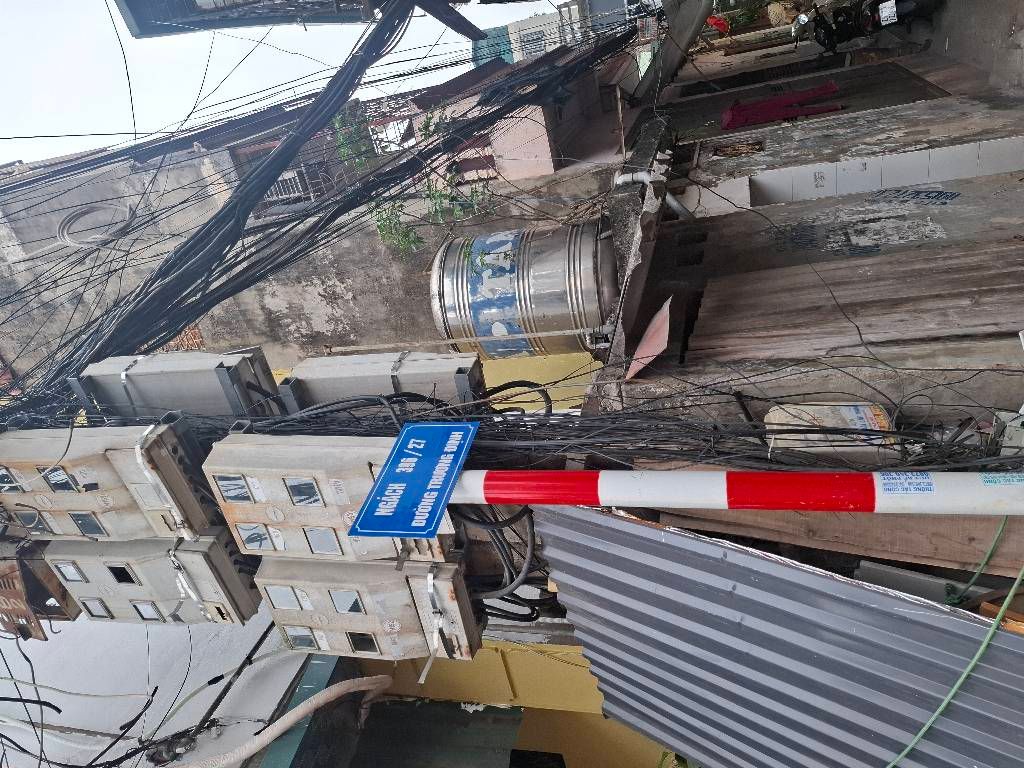 Bán nhà Trương Định - diện tích 15,5m2 1,5 tầng - Tập thể ngõ 396, gần phố - giá 1,5 tỷ