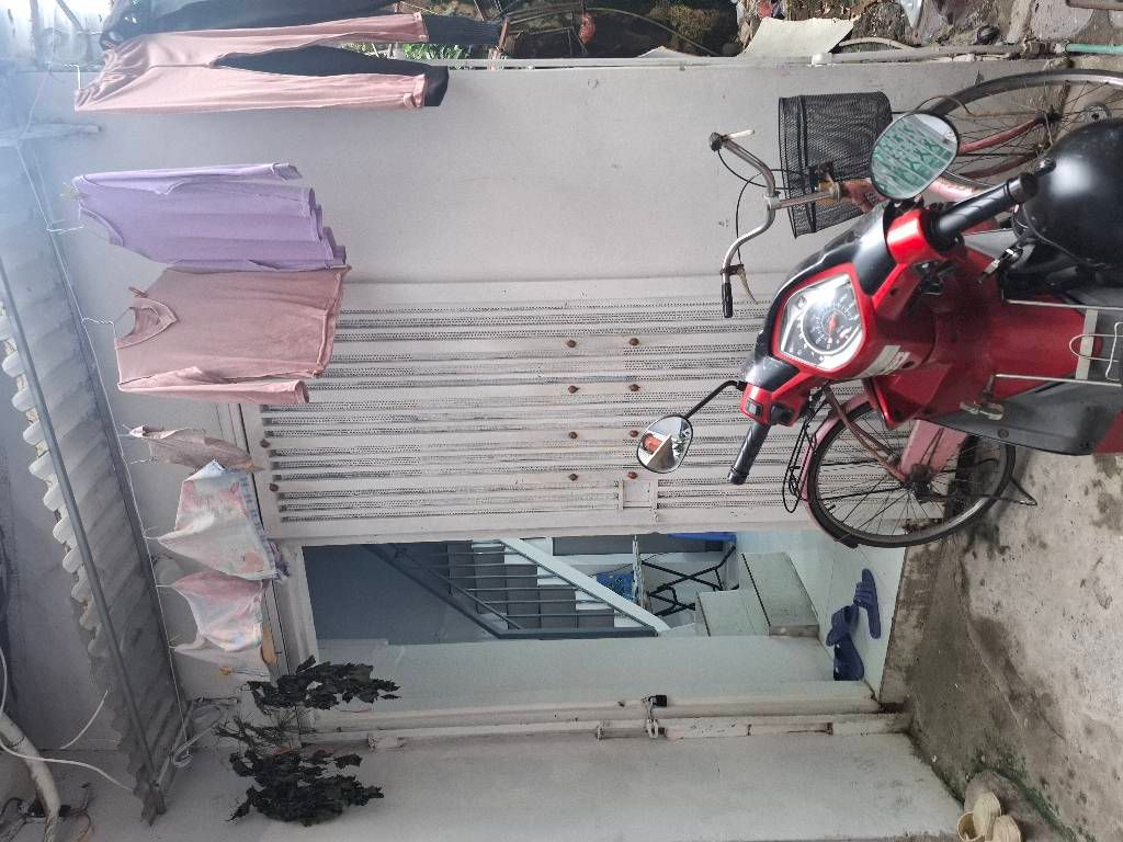 Bán nhà Trương Định - diện tích 15,5m2 1,5 tầng - Tập thể ngõ 396, gần phố - giá 1,5 tỷ