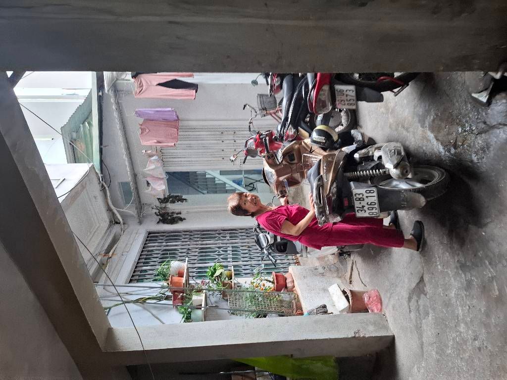 Bán nhà Trương Định - diện tích 15,5m2 1,5 tầng - Tập thể ngõ 396, gần phố - giá 1,5 tỷ