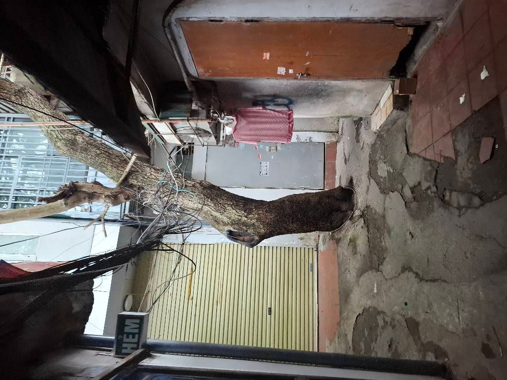 Bán nhà Trương Định - diện tích 15,5m2 1,5 tầng - Tập thể ngõ 396, gần phố - giá 1,5 tỷ