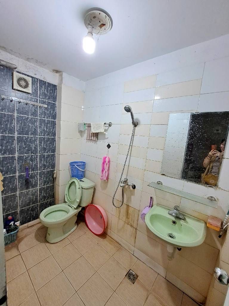 Bán nhà Lĩnh Nam - diện tích 41.5m2 5 tầng - Phân lô - giá 11,2 tỷ