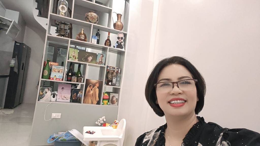 Bán nhà Nguyễn Chính - diện tích 35.5m2 4 tầng - ô tô đỗ sát phố - giá 9,5 tỷ