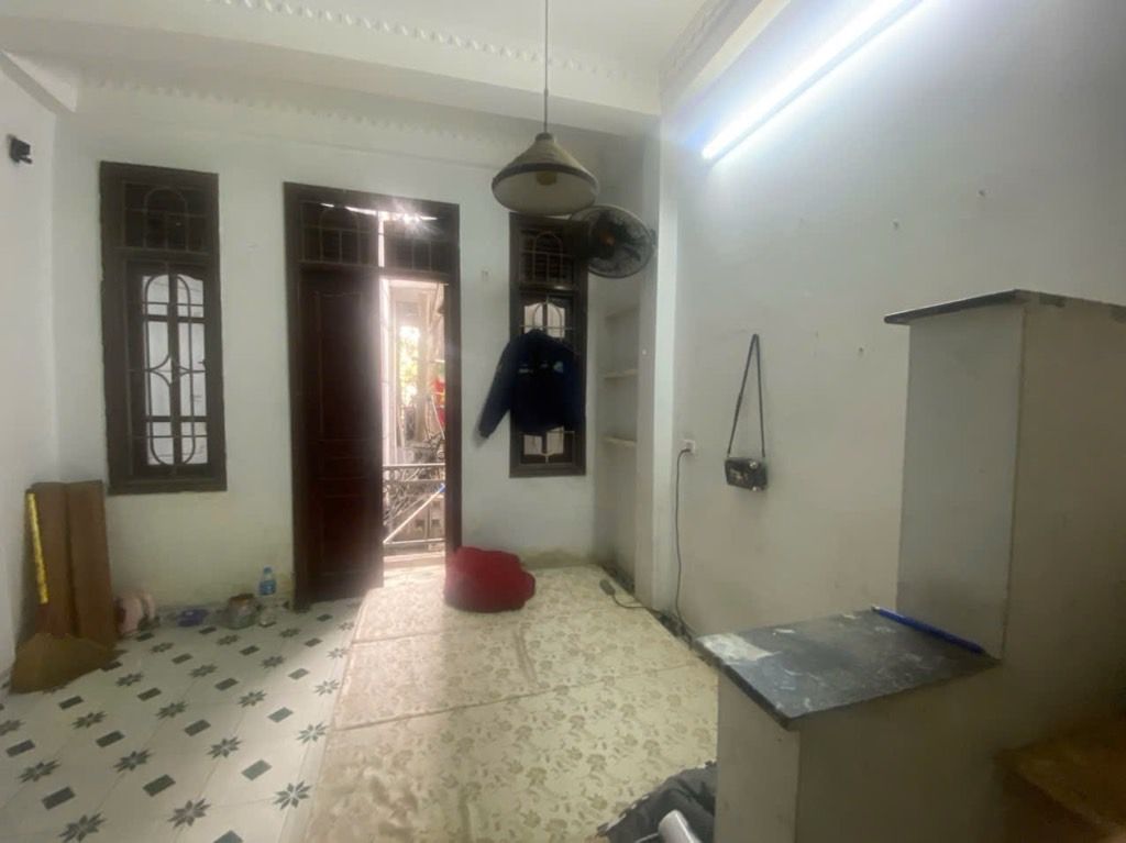 Bán nhà Phố 8/3 - diện tích 15m2 5 tầng - Nhà nhỏ tiền có vị trí đẹp - giá 4,8 tỷ