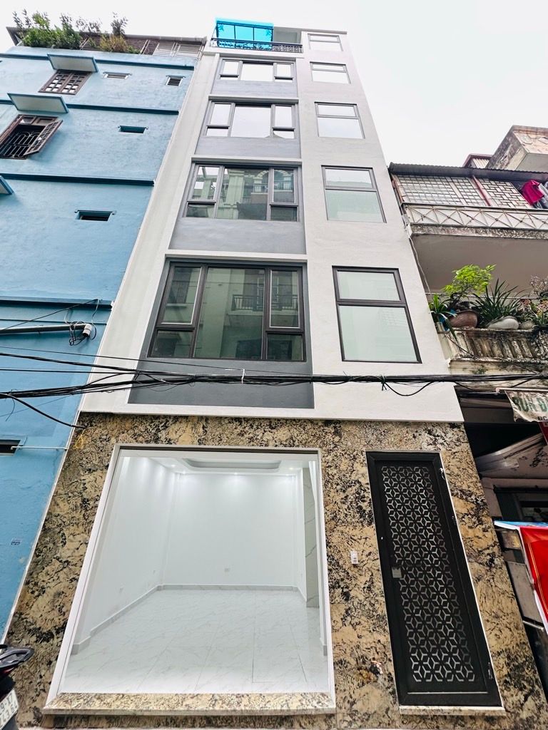 Bán nhà Nguỵ Như Kon Tum - diện tích 28,3m2 6 tầng - ô tô tránh - giá 17,6 tỷ