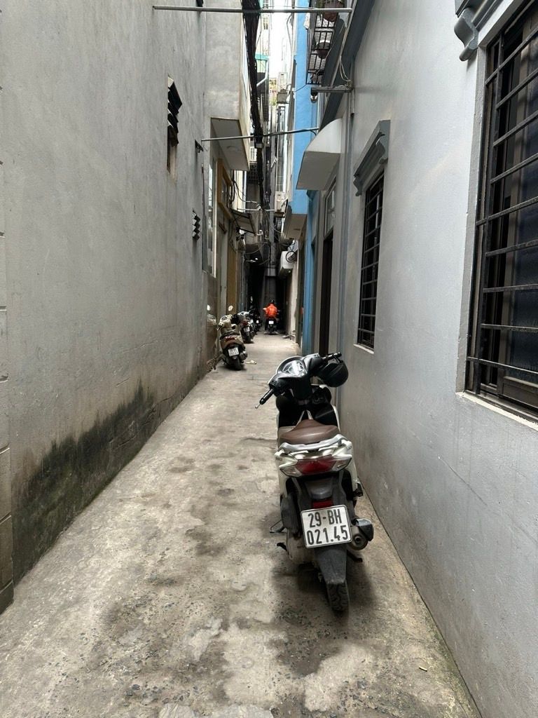 Bán nhà Nam Dư - diện tích 35m2 5 tầng - Ngõ rộng, thoáng - giá 8,5 tỷ