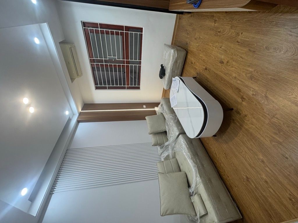 Bán nhà Kim Giang - diện tích 31.7m2 5 tầng - SIÊU PHẨM - FULL NỘI THẤT ĐẸP LUNG LINH VỀ Ở NGAY - giá 9,2 tỷ