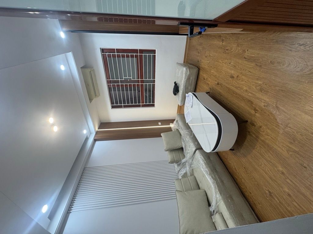 Bán nhà Kim Giang - diện tích 31.7m2 5 tầng - SIÊU PHẨM - FULL NỘI THẤT ĐẸP LUNG LINH VỀ Ở NGAY - giá 9,2 tỷ