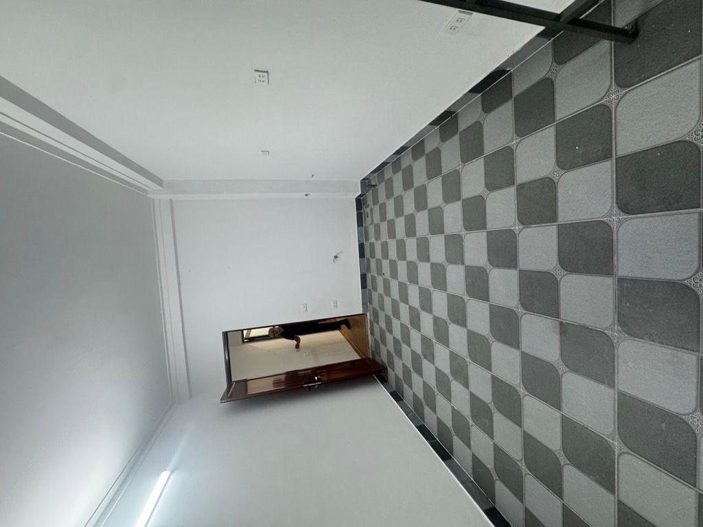 Bán nhà Kim Giang - diện tích 31.7m2 5 tầng - SIÊU PHẨM - FULL NỘI THẤT ĐẸP LUNG LINH VỀ Ở NGAY - giá 9,2 tỷ