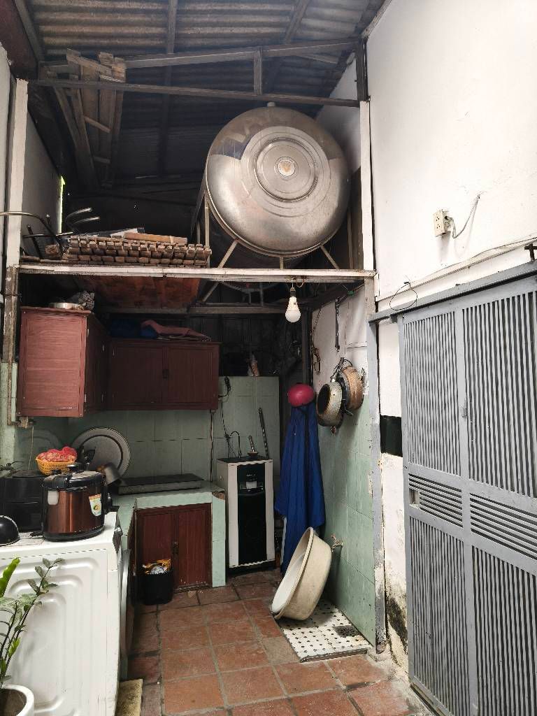 Bán nhà Lĩnh Nam - diện tích 36m2 2 tầng - Hàng hiếm chưa đến 6 tỷ - giá 5,85 tỷ