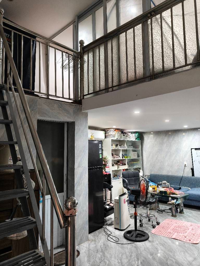 Bán nhà Lĩnh Nam - diện tích 36m2 2 tầng - Hàng hiếm chưa đến 6 tỷ - giá 5,85 tỷ