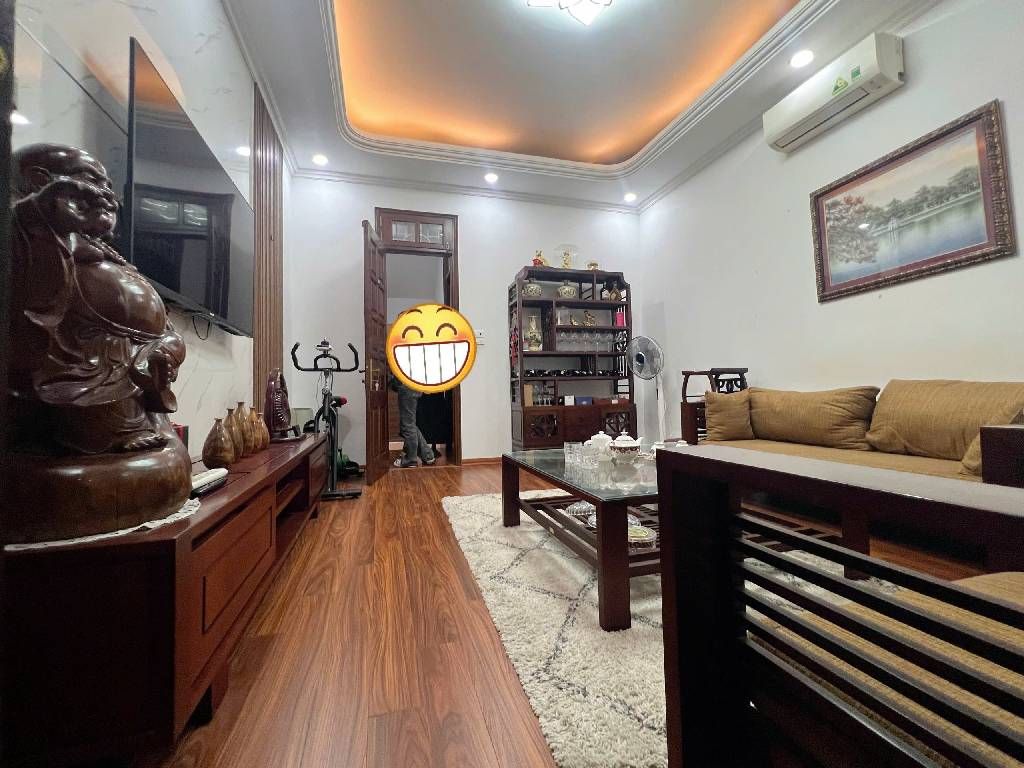 Bán nhà Nguyễn Trãi - diện tích 45.7m2 6 tầng - Gara ô tô, ngõ ô tô tải - giá 22,5 tỷ