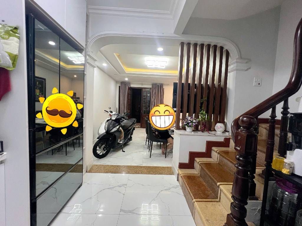 Bán nhà Nguyễn Trãi - diện tích 45.7m2 6 tầng - Gara ô tô, ngõ ô tô tải - giá 22,5 tỷ