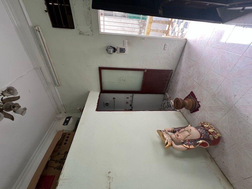 Bán nhà Tân Mai - diện tích 16m2 4 tầng - Ngõ nông thông - giá 5,6 tỷ