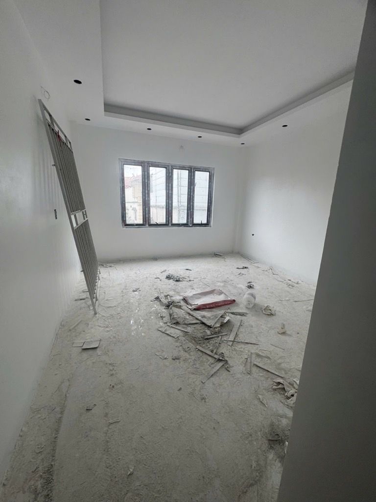 Bán nhà Vĩnh Hưng - diện tích 42m2 5 tầng - Nhà mới, thang máy - giá 9,8 tỷ