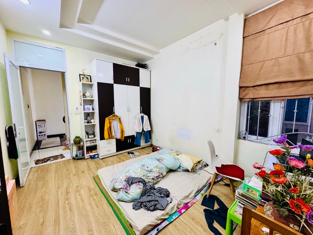 Bán nhà Thịnh Liệt - diện tích 23,5m2 5 tầng - Nhà dân xây nhỏ xinh - giá 6,5 tỷ