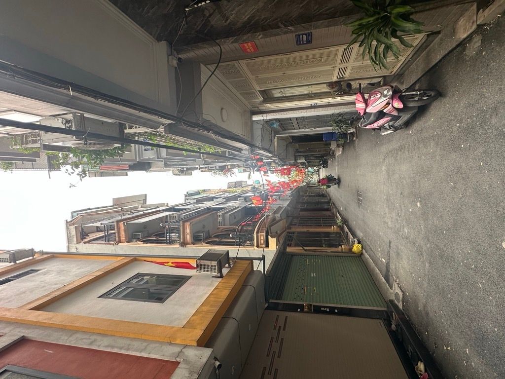 Bán nhà Dương Văn Bé - diện tích 40m2 1 tầng - đất phân lô khu vực vip - giá 10,5 tỷ