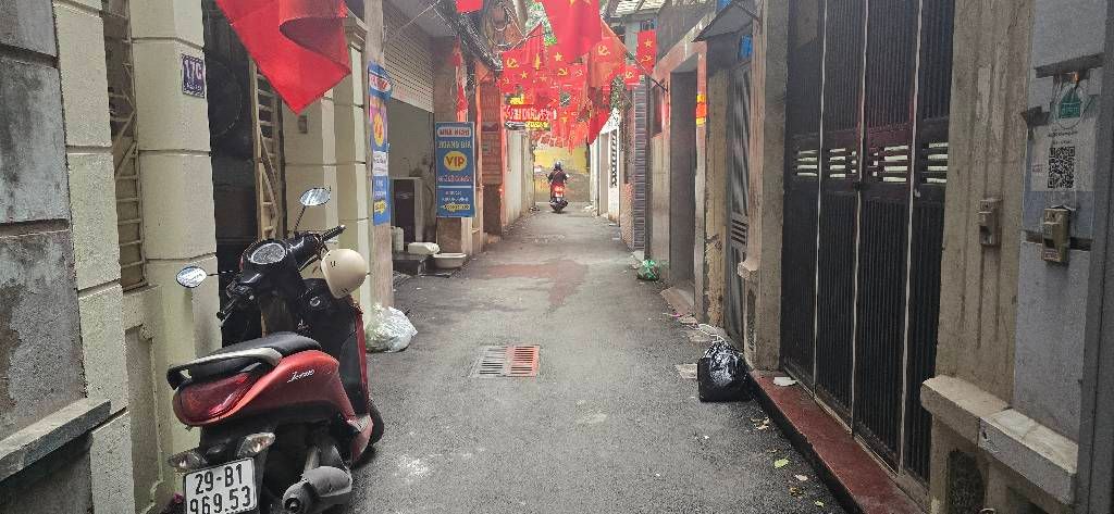 Bán nhà Khương Đình - diện tích 47m2 4 tầng - Cực hiếm sát phố - giá 15,6 tỷ