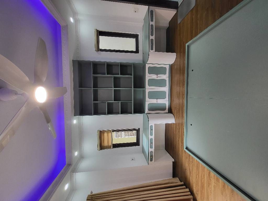 Bán nhà Kim Ngưu - diện tích 30m2 5 tầng - ô tô đỗ cửa - giá 9,8 tỷ