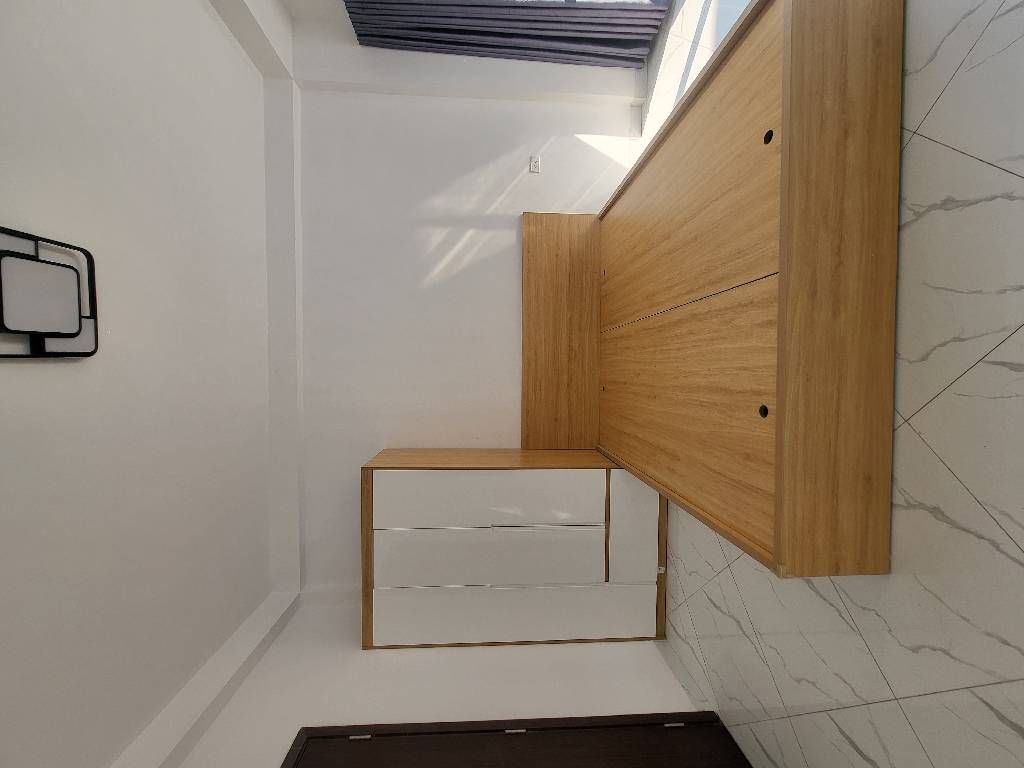 Bán nhà Kim Ngưu - diện tích 30m2 5 tầng - ô tô đỗ cửa - giá 9,8 tỷ