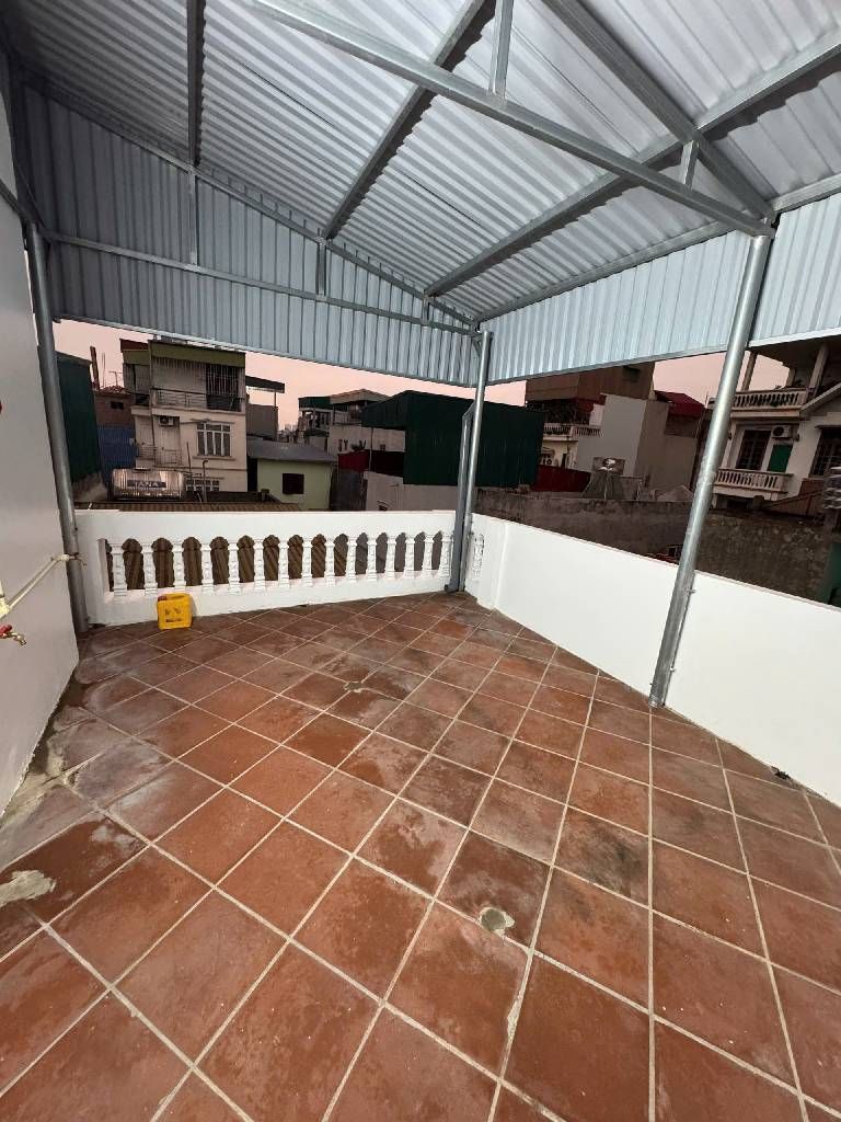 Bán nhà Đông Hưng - diện tích 31m2 4 tầng - ô tô qua lại - giá 4,7 tỷ