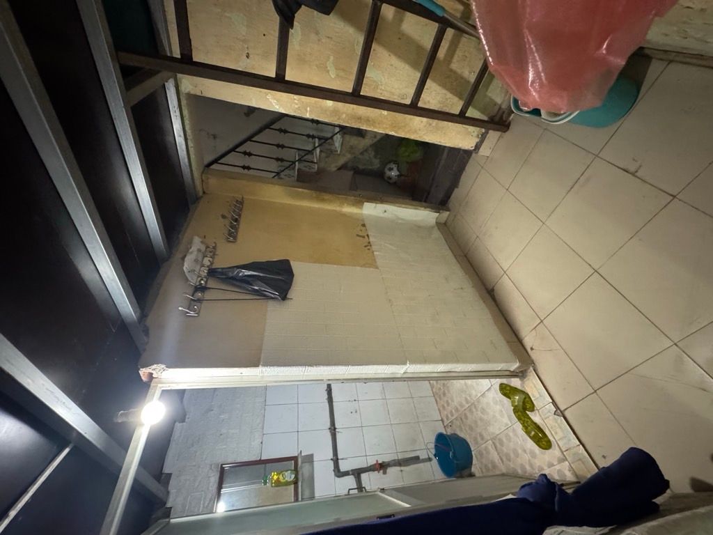 Bán nhà Thổ Quan - diện tích 24m2 2 tầng - Ô TÔ QUA NHÀ - giá 6,2 tỷ