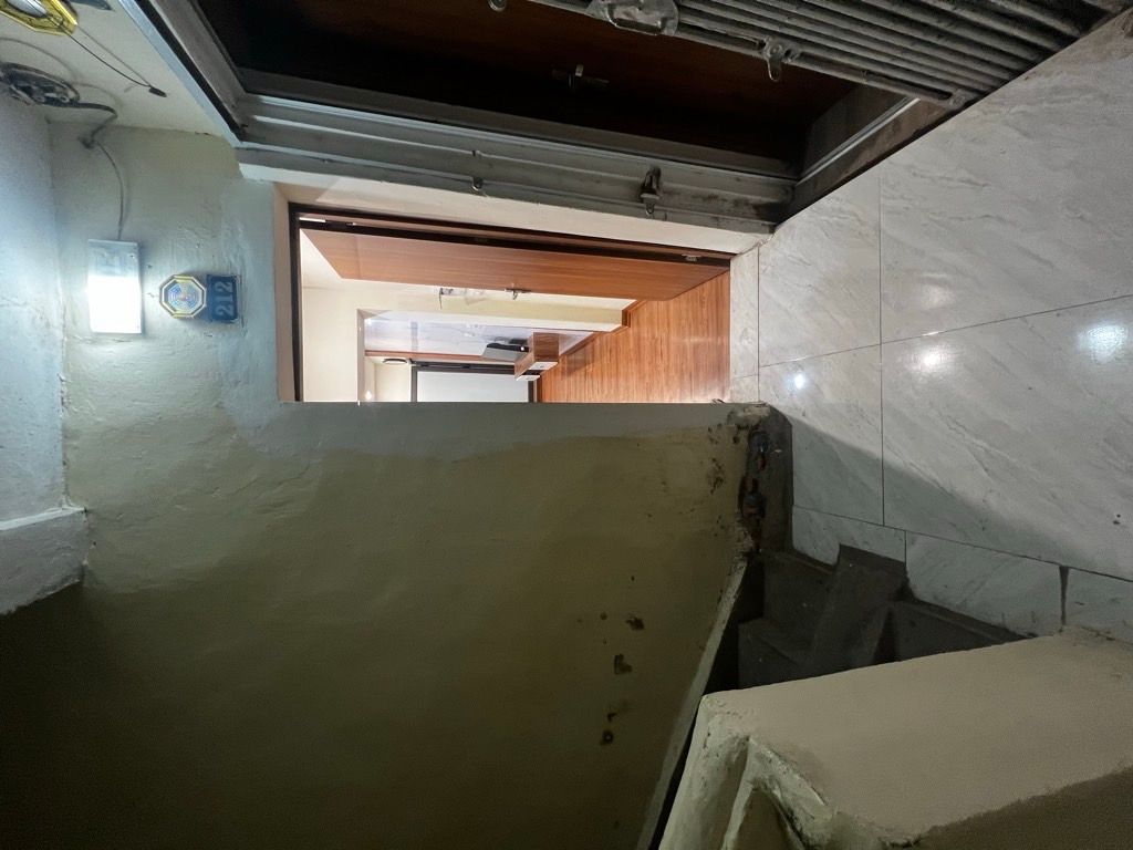 Bán nhà Tân Mai - diện tích 38,2m2 2 tầng - Nhà đẹp full nội thất - giá 5,3 tỷ